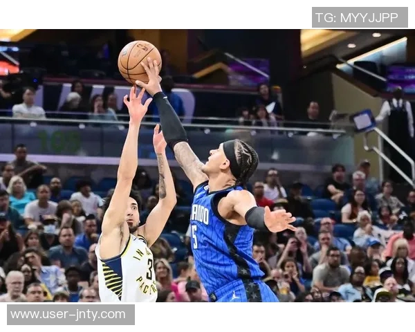 小迈克尔波特状态低迷半场仅得2分6篮板三分球全失准