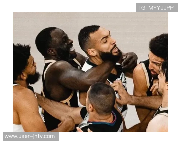 戈贝尔表现出色却因恶意肘击马威被驱逐引发争议 戈贝尔表现出色却因恶意肘击马威被驱逐引发争议