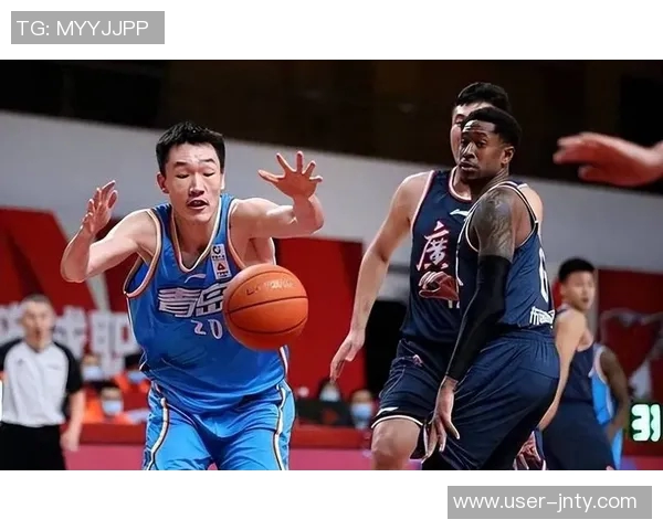 西塞表现抢眼狂揽13个篮板送出3次封盖助攻10分展现蓝领风采 西塞表现抢眼狂揽13个篮板送出3次封盖助攻10分展现蓝领风采