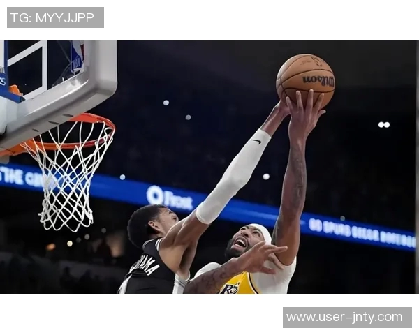 湖人逆袭掘金成功晋级第五名森林狼无奈跌入附加赛区 湖人逆袭掘金成功晋级第五名森林狼无奈跌入附加赛区